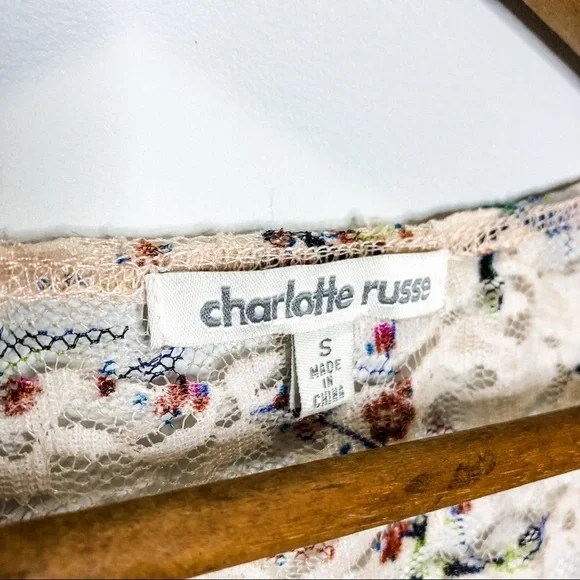 ๐ฆ๐ CHARLOTTE RUSSE | Pink Floral Lace Dress - Picture 5 of 7